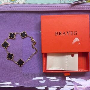 Black and Gold Clover Bracelet